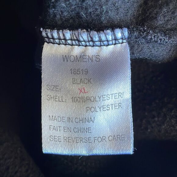 Woolrich Women’s Black Full Zip Fleece Vest W/Pockets & Logo (Size: XL) - Picture 9 of 13